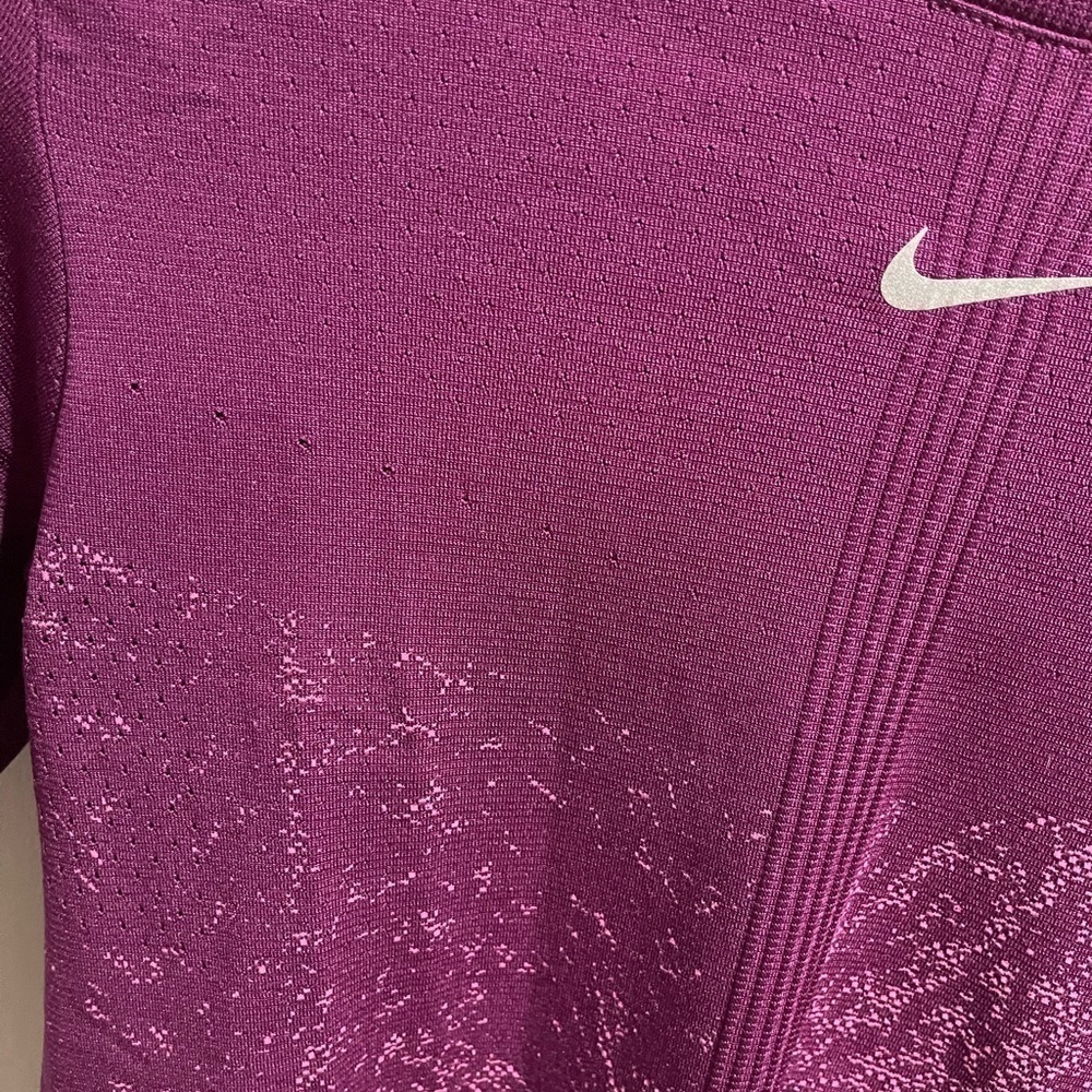 NIKE DRIFIT ADV - Picture 7 of 7